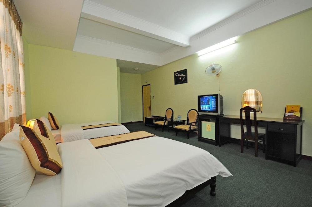 Duy Tan Hotel Hue Exterior photo